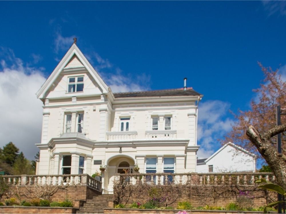 James' Place At Brynawel Merthyr Tydfil Kültér fotó