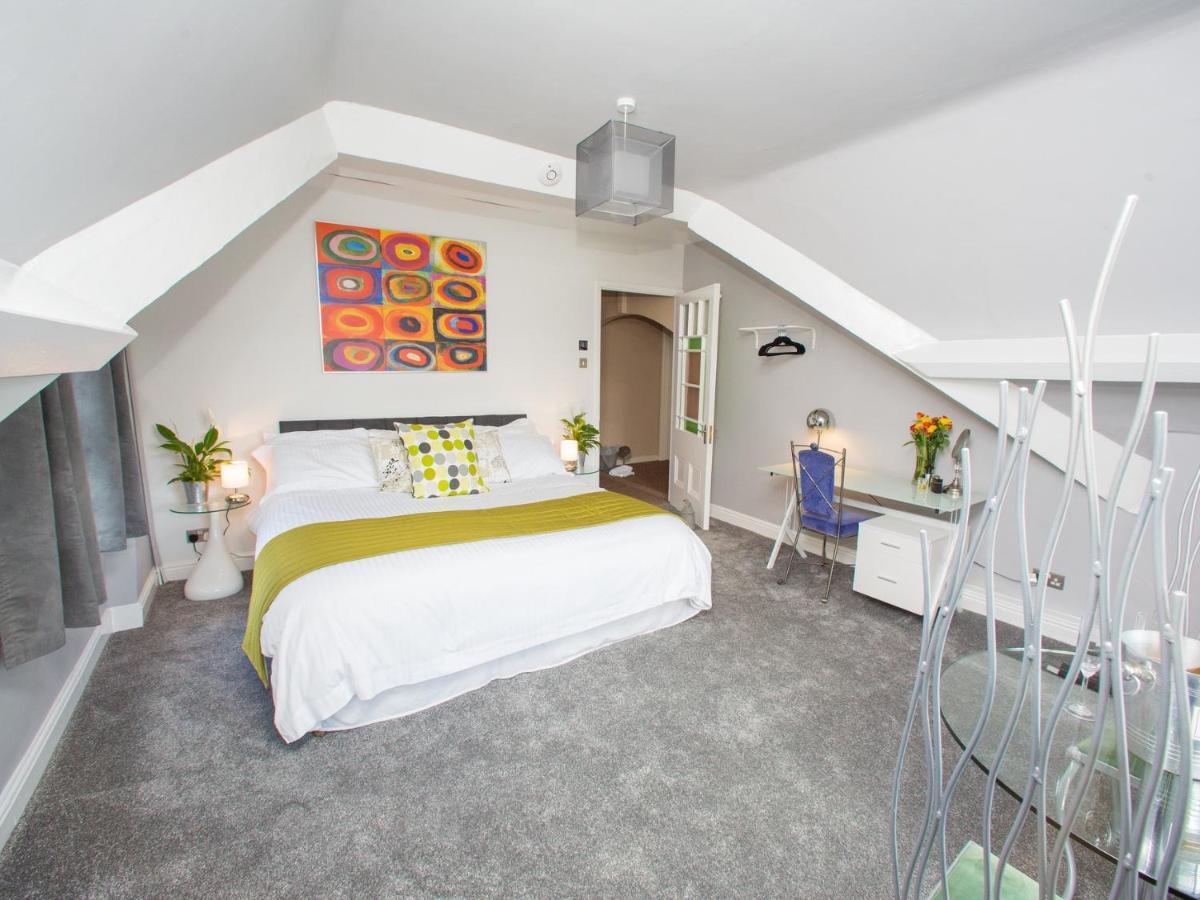 James' Place At Brynawel Merthyr Tydfil Kültér fotó